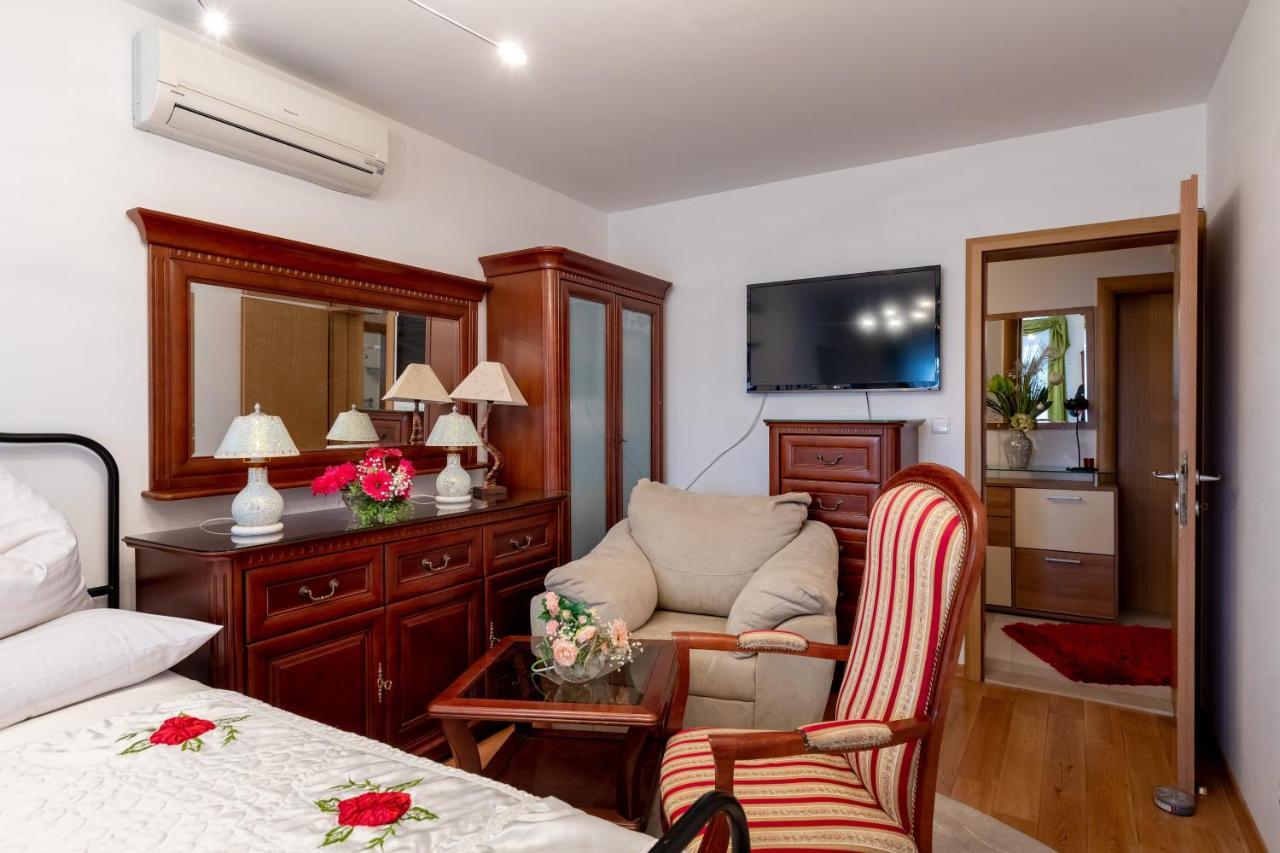 קאבטאט Apartment Viva La Vita מראה חיצוני תמונה