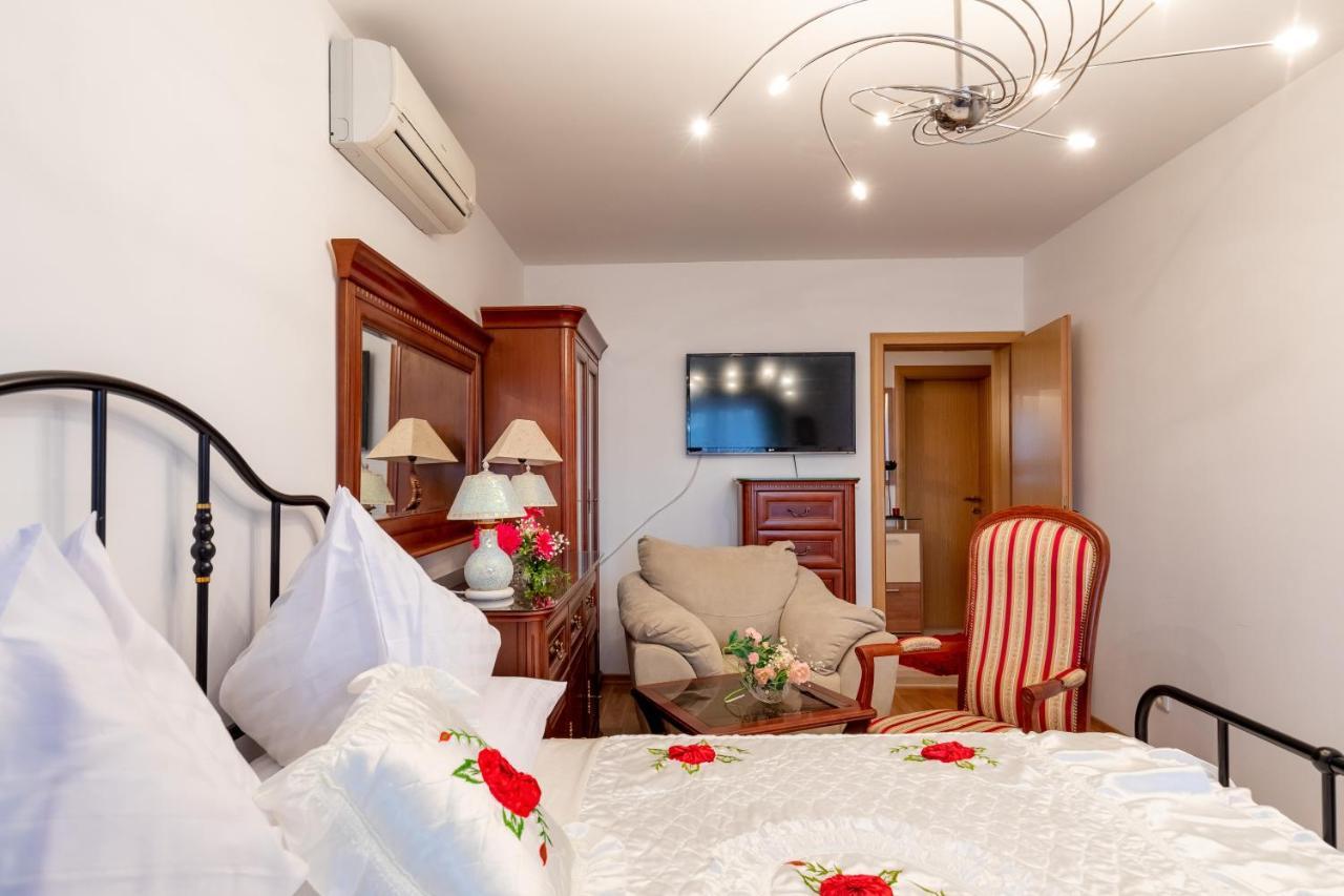 קאבטאט Apartment Viva La Vita מראה חיצוני תמונה